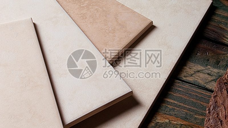 通体大理石瓷砖与抛釉砖：环保之选的较量